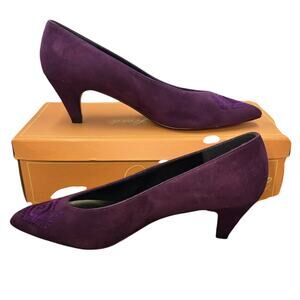 LIFE STRIDE Soft System Purple Heels - NEW IN BOX!